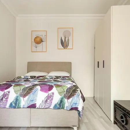 Apartamento Lovely House In District *